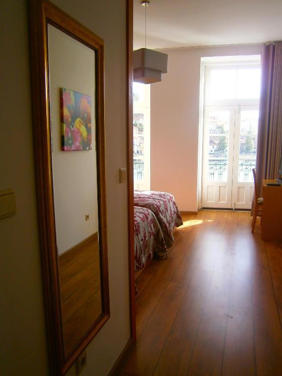 Apartamentos Sobre O Douro Porto Room photo